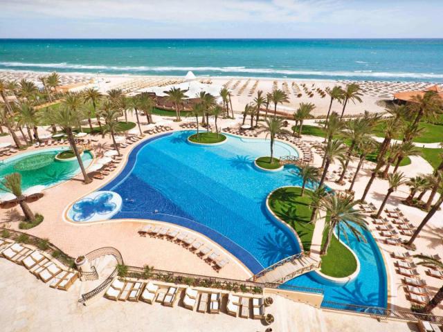 Mövenpick Resort & Marine Spa