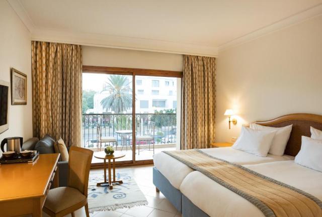 Classic Room City View Or Garden View