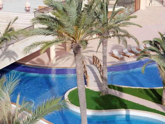 Mövenpick Resort & Marine Spa