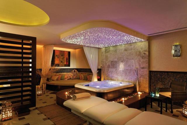 Mövenpick Resort & Marine Spa