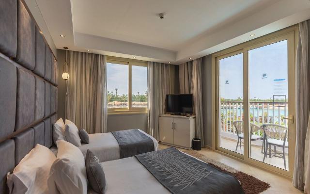 Jacuzzi Suite