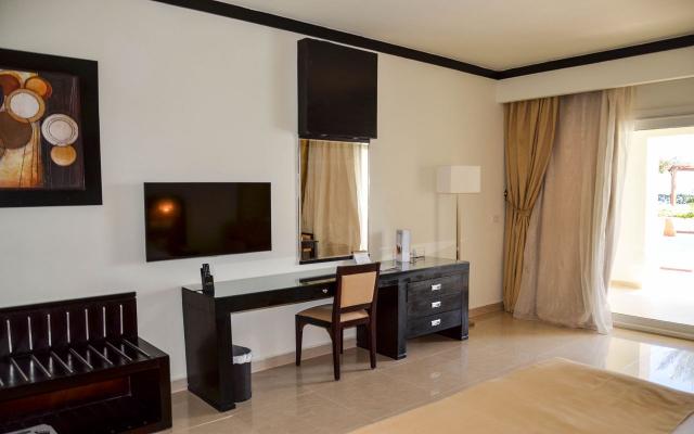 Deluxe Sea View Room 