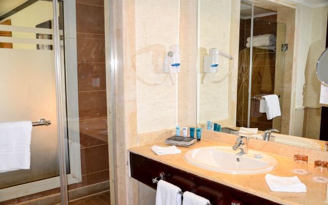 Deluxe Sea View Room 