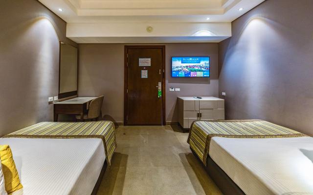 Family Suite Aqua GV or PV