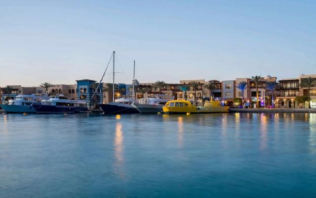 Radisson Marina Resort Port Ghalib