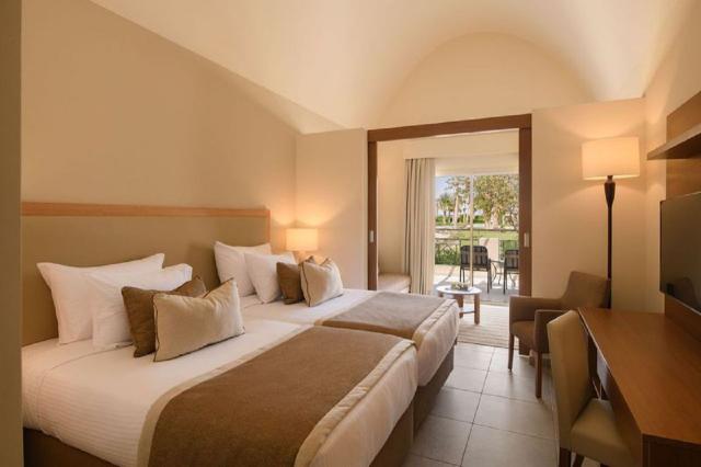 Family Deluxe Garden View Room 