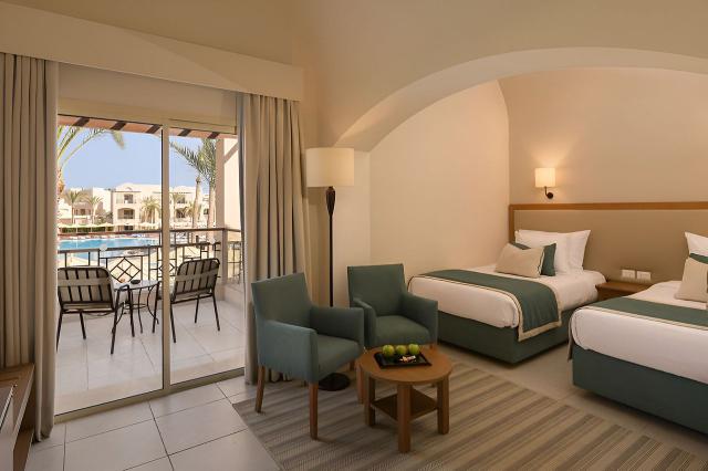 Superior Pool View Room