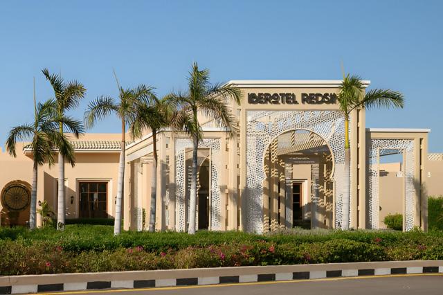 Iberotel RedSina