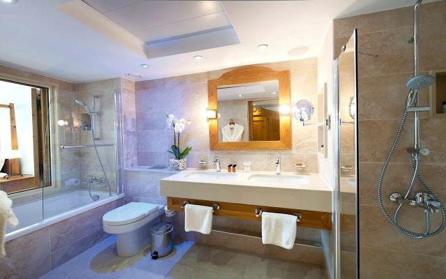 Fishermans Junior Suite Sea and Pool View