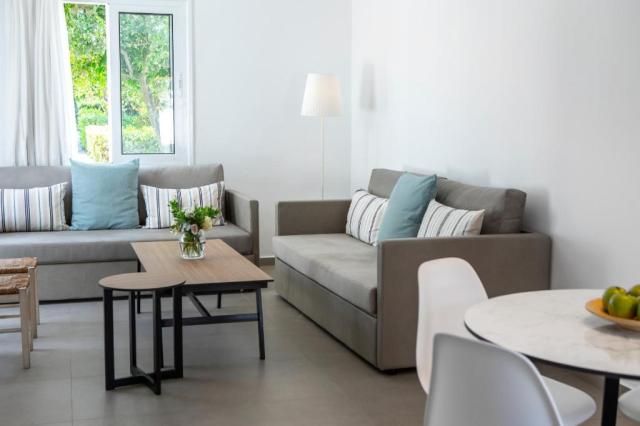 Superior One Bedroom Apartment