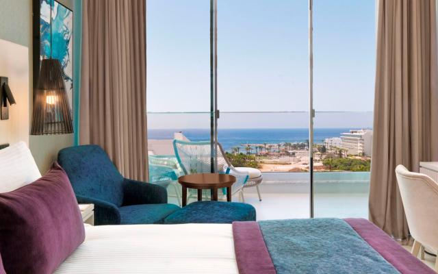 Deluxe Room Pool View or Garden View