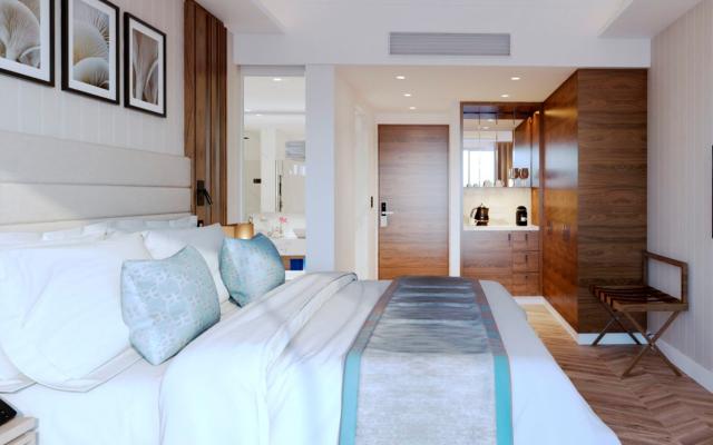 Junior Suite Inland View
