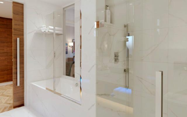 Junior Suite Inland View