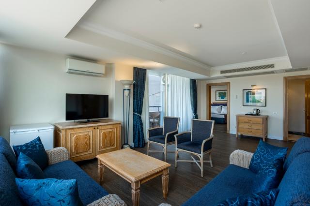King Suite Room