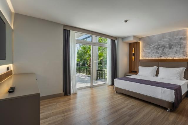 Lake Superior Family Suite