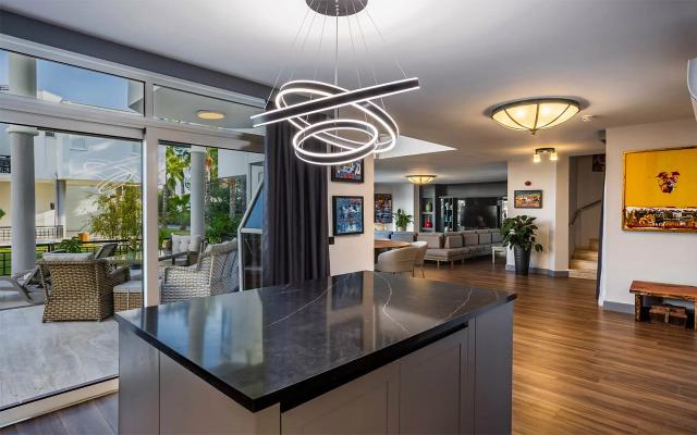 Deluxe 400 m2 Villa