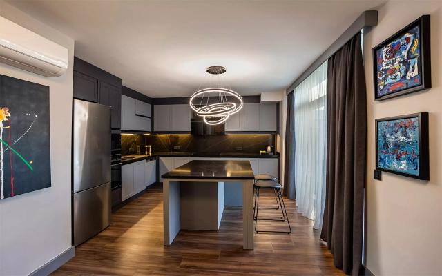 Deluxe 400 m2 Villa