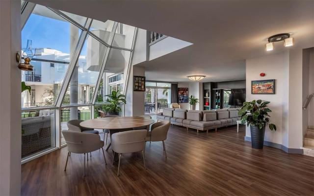 Deluxe 400 m2 Villa