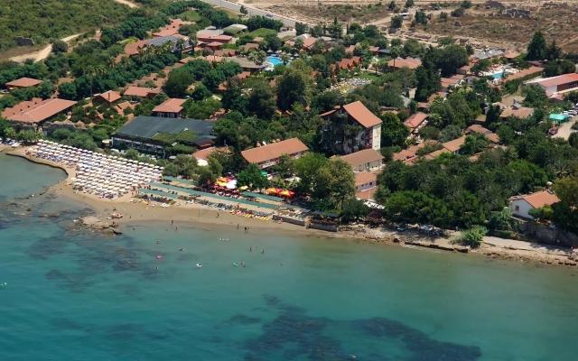 Leda Beach