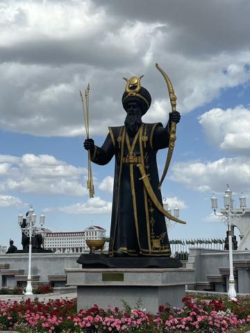 Poznávací zájezd Turkmenistán