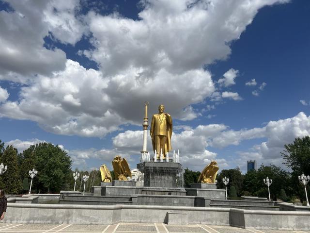 Poznávací zájezd Turkmenistán