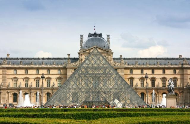 Louvre, Paríž