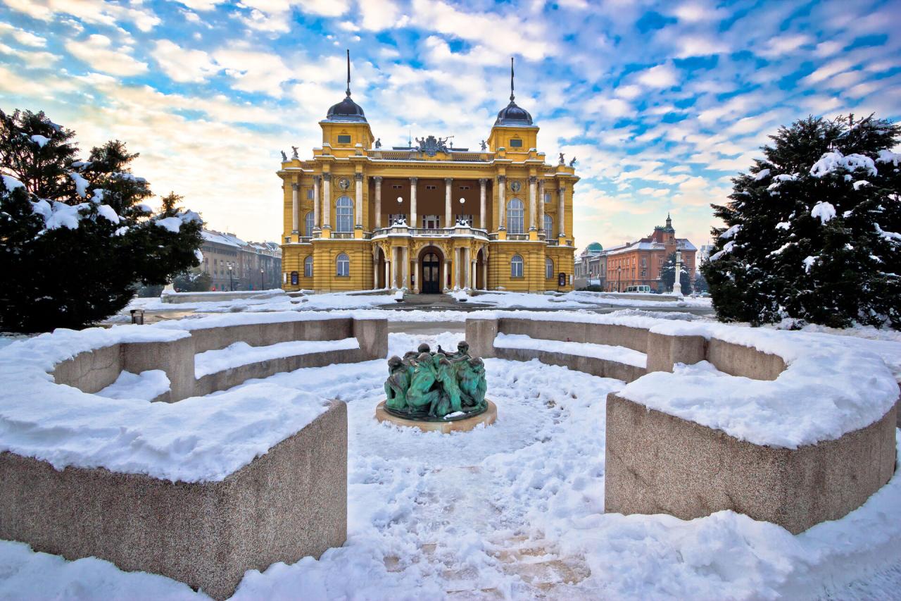 Advent v Záhrebe - zasnežené mesto