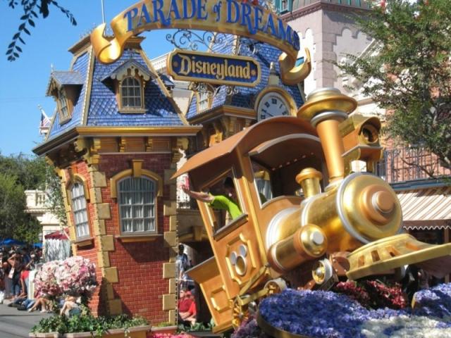 Vláčik, Disneyland