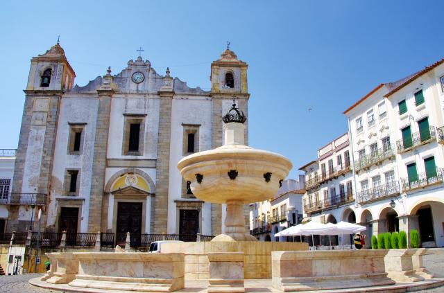 Katedrála Giralda, Évora, poznávací zájazd, Portugalsko