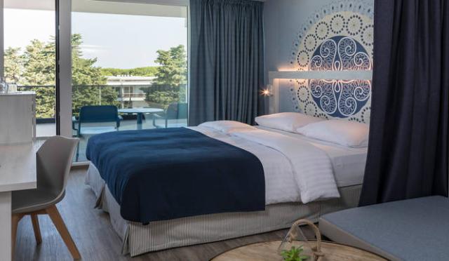 Rodinná izba comfort 2+2 (balkón, morská strana)