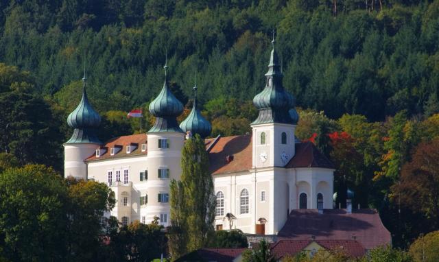 Hrad v meste Artstetten