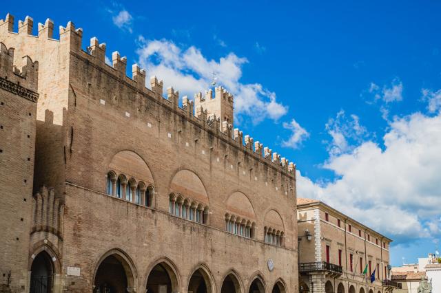 Rimini, Pesaro, Urbino s pobytom pri mori