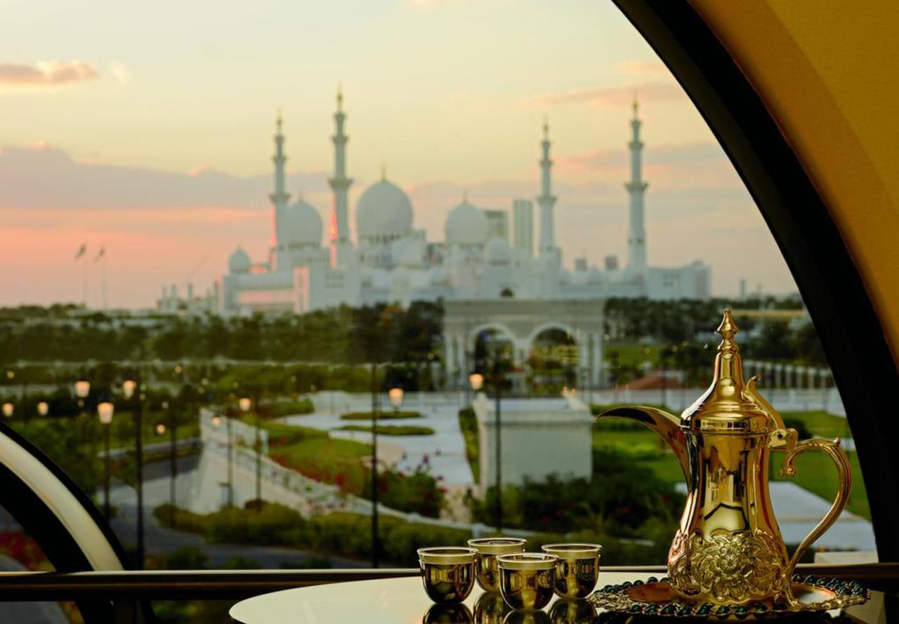 The Ritz Carlton Abu Dhabi Grand Canal