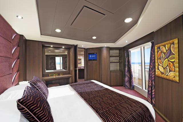 Německo, Velká Británie, Island z Hamburku na lodi MSC Preziosa