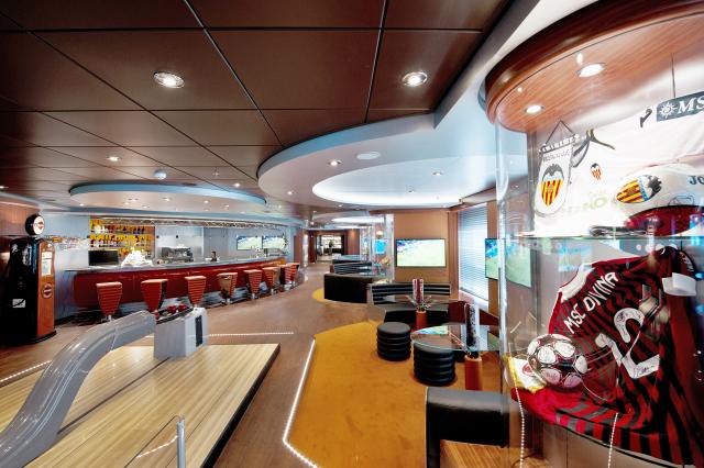 Francie, Španělsko, Itálie z Janova na lodi MSC Divina