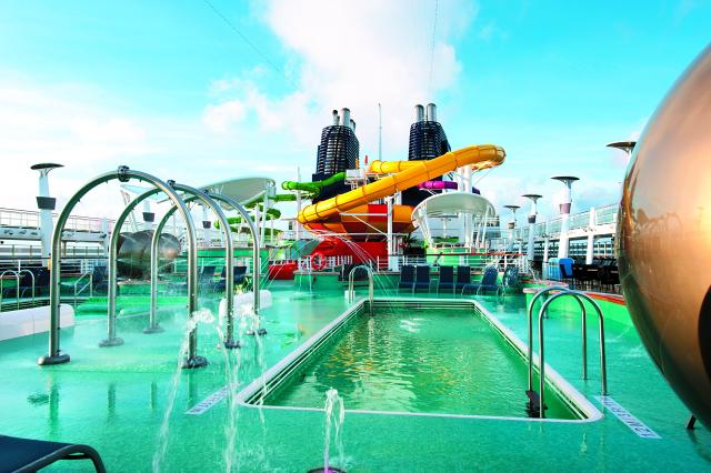 USA, Bahamy, Jamajka, Kajmanské ostrovy, Mexiko z Port Canaveralu na lodi Norwegian Epic
