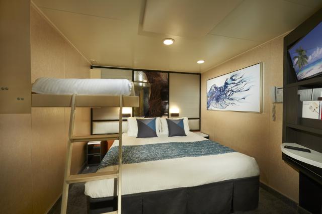 USA, Kanada na lodi Norwegian Jade