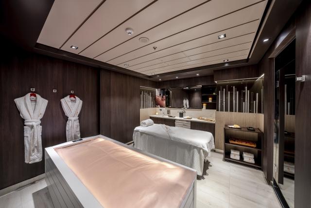 Spojené arabské emiráty, Katar, Bahrajn z Abu Dhabi na lodi MSC Euribia