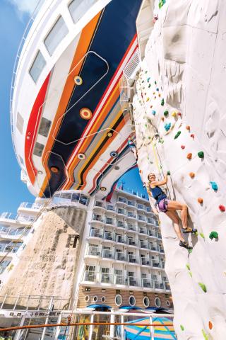 Španělsko, Itálie z Barcelony na lodi Allure of the Seas