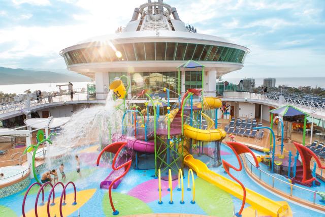 USA, Bermudy z Cape Liberty na lodi Liberty of the Seas