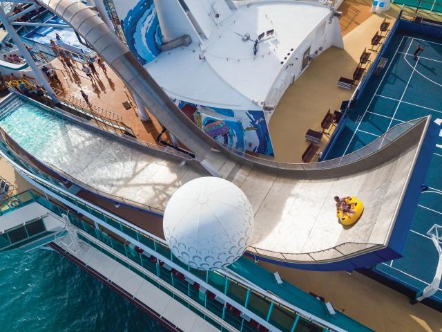 USA, Bermudy z Cape Liberty na lodi Liberty of the Seas