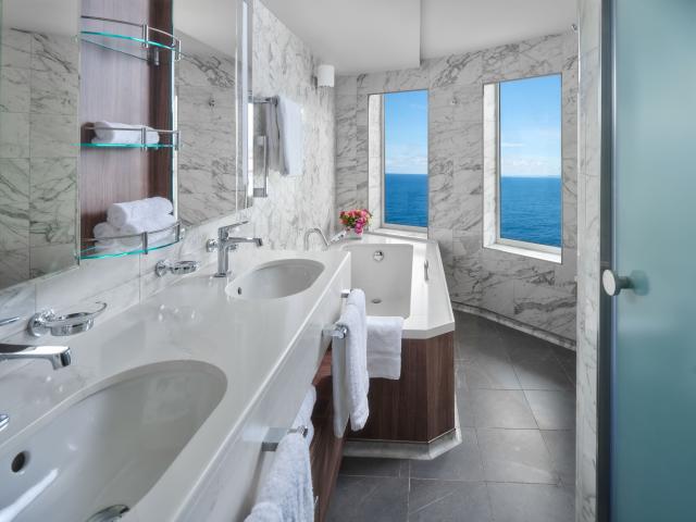 USA, Francouzská Polynésie, Zámořské společenství Francie z Honolulu na lodi Norwegian Spirit