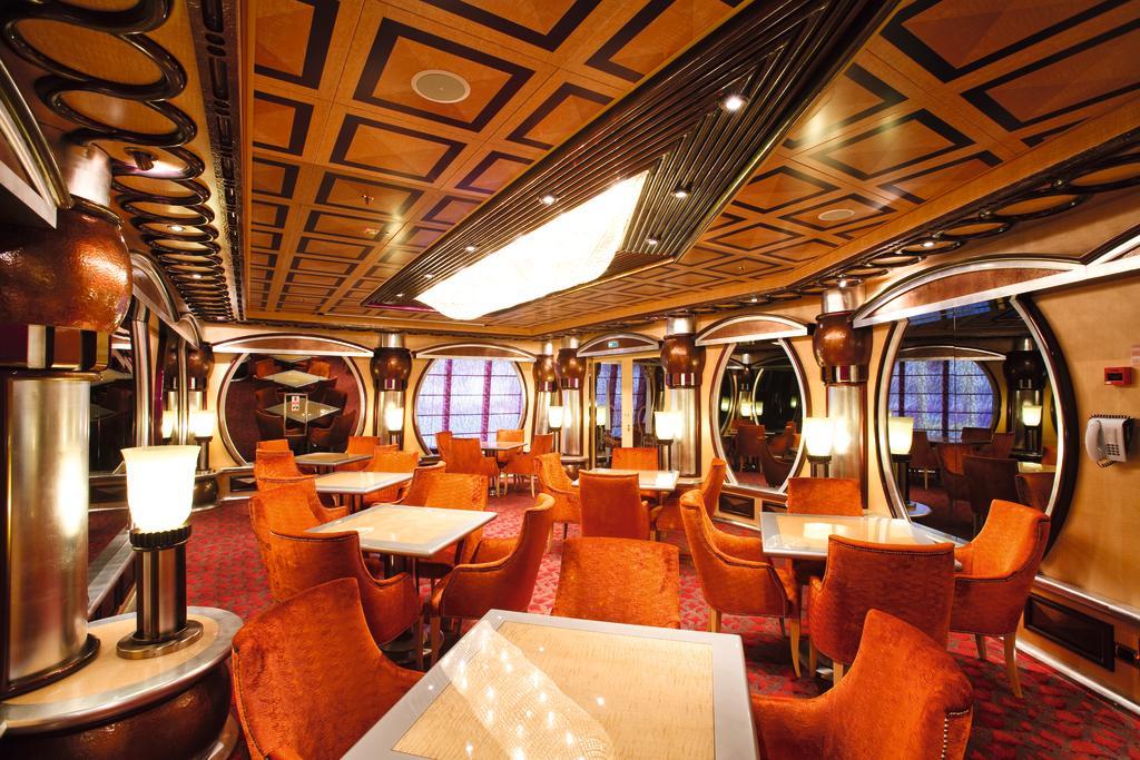 Itálie, Španělsko ze Savony na lodi Costa Pacifica