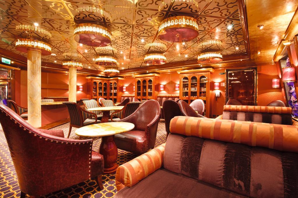 Itálie, Španělsko ze Savony na lodi Costa Pacifica