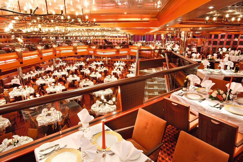 Itálie, Španělsko ze Savony na lodi Costa Pacifica