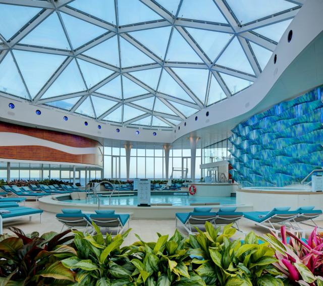 USA, Bahamy, Kajmanské ostrovy, Mexiko z Port Canaveralu na lodi Celebrity Apex