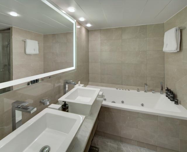 USA, Bahamy, Zámořské území Velké Británie z Ford Lauderdale na lodi Celebrity Summit