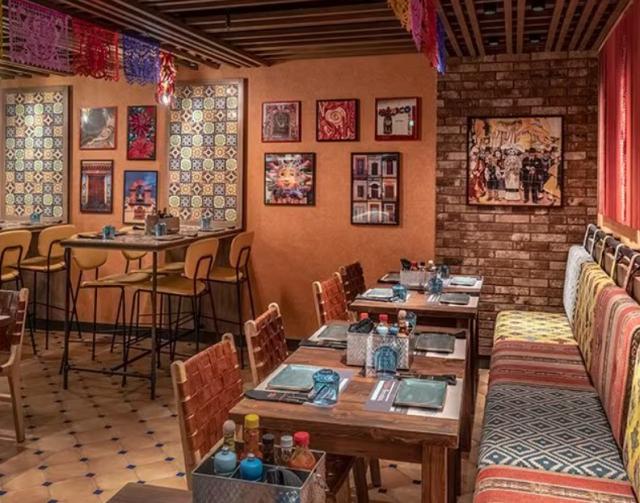 Itálie, Malta, Španělsko, Francie z Neapole na lodi MSC World Asia