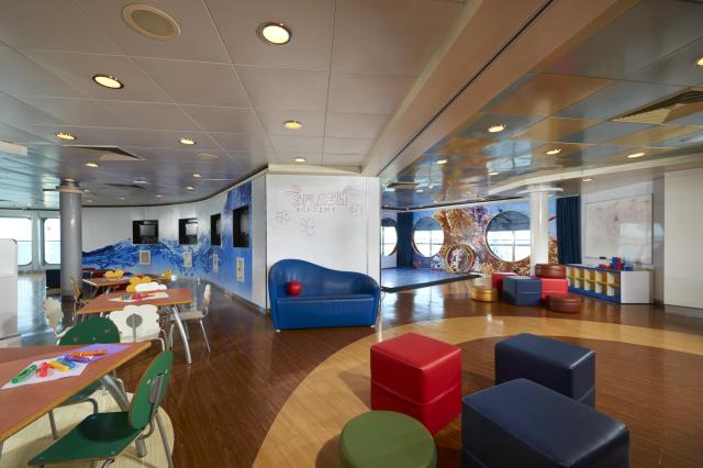 Švédsko, Finsko, Estonsko, Lotyšsko, Německo, Dánsko, Nizozemsko, Velká Británie, Belgie, Francie ze Stockholmu na lodi Norwegian Dawn