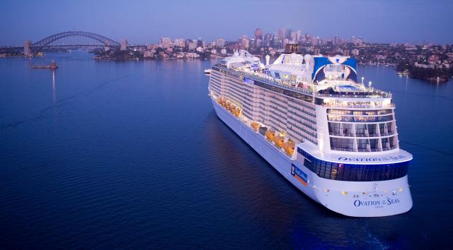 USA, Japonsko na lodi Ovation of the Seas